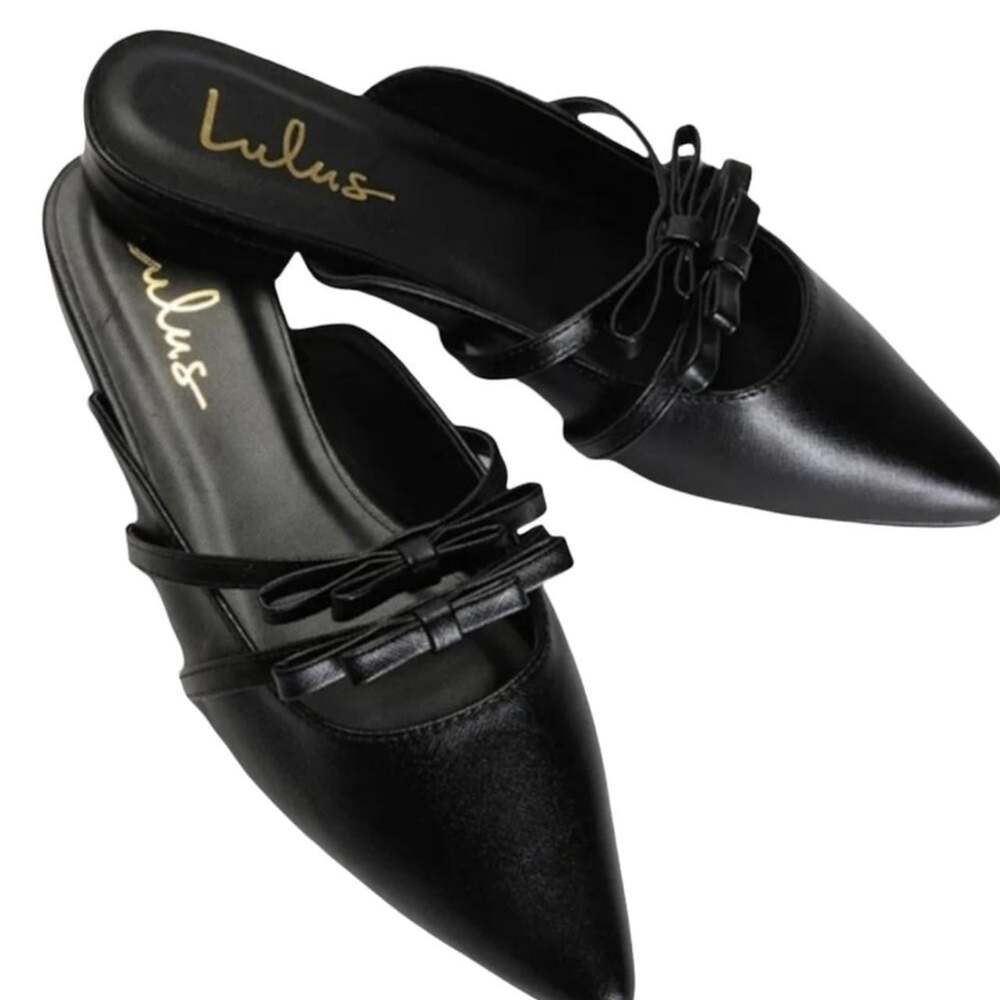 Lulus Women's Black Mules